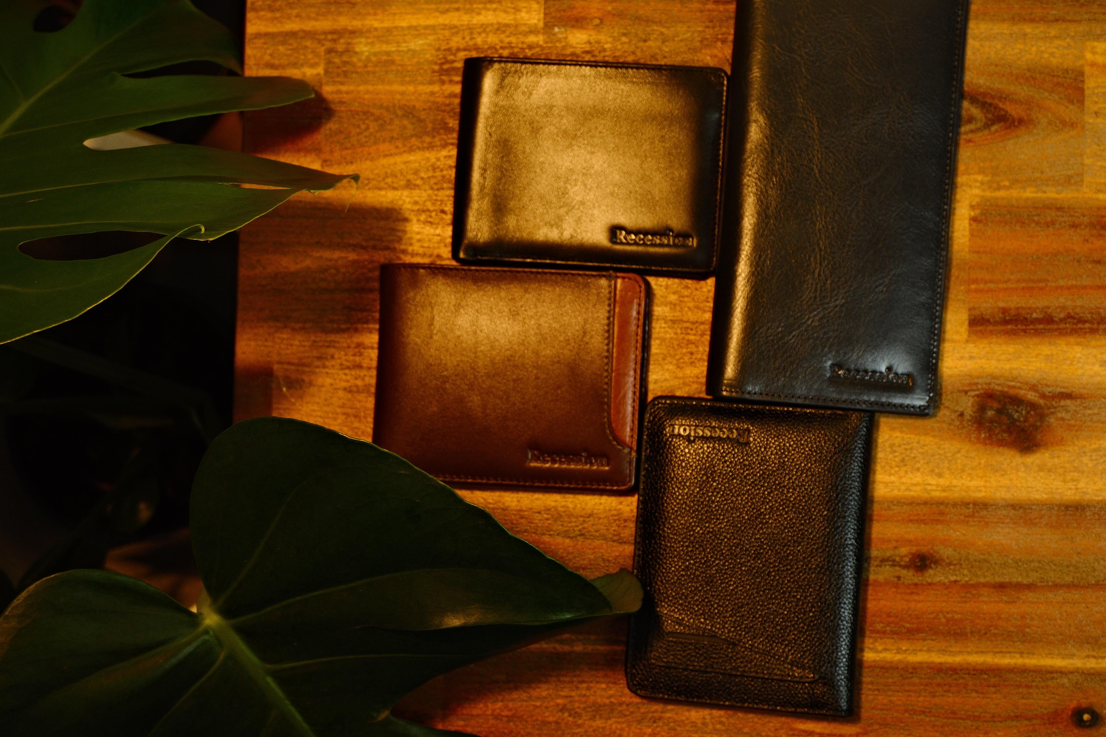 Cardholder